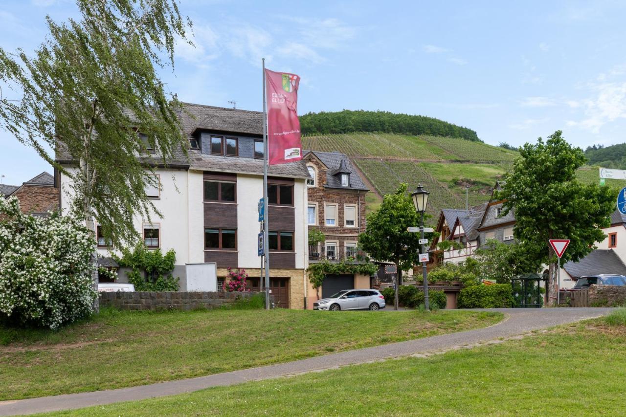 Haus Blaue Traube Mit Moselblick Apartment Ediger-Eller Exterior photo