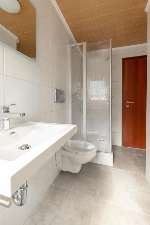 Haus Blaue Traube Mit Moselblick Apartment Ediger-Eller Exterior photo